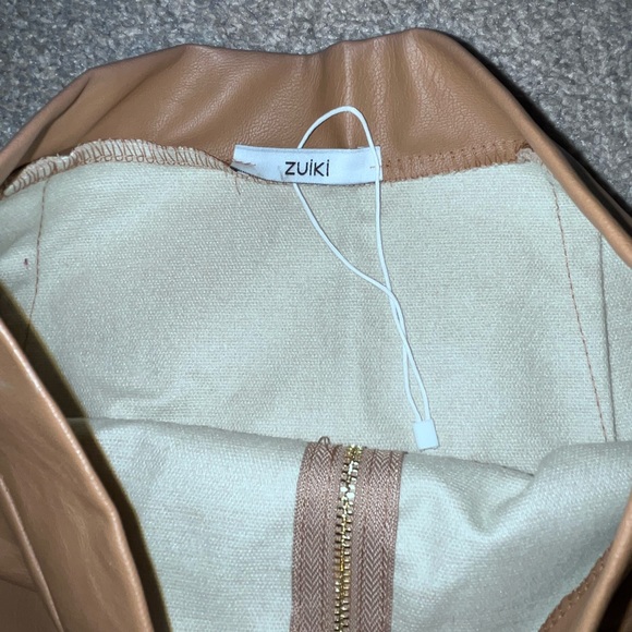 Women’s skirt - Picture 4 of 5